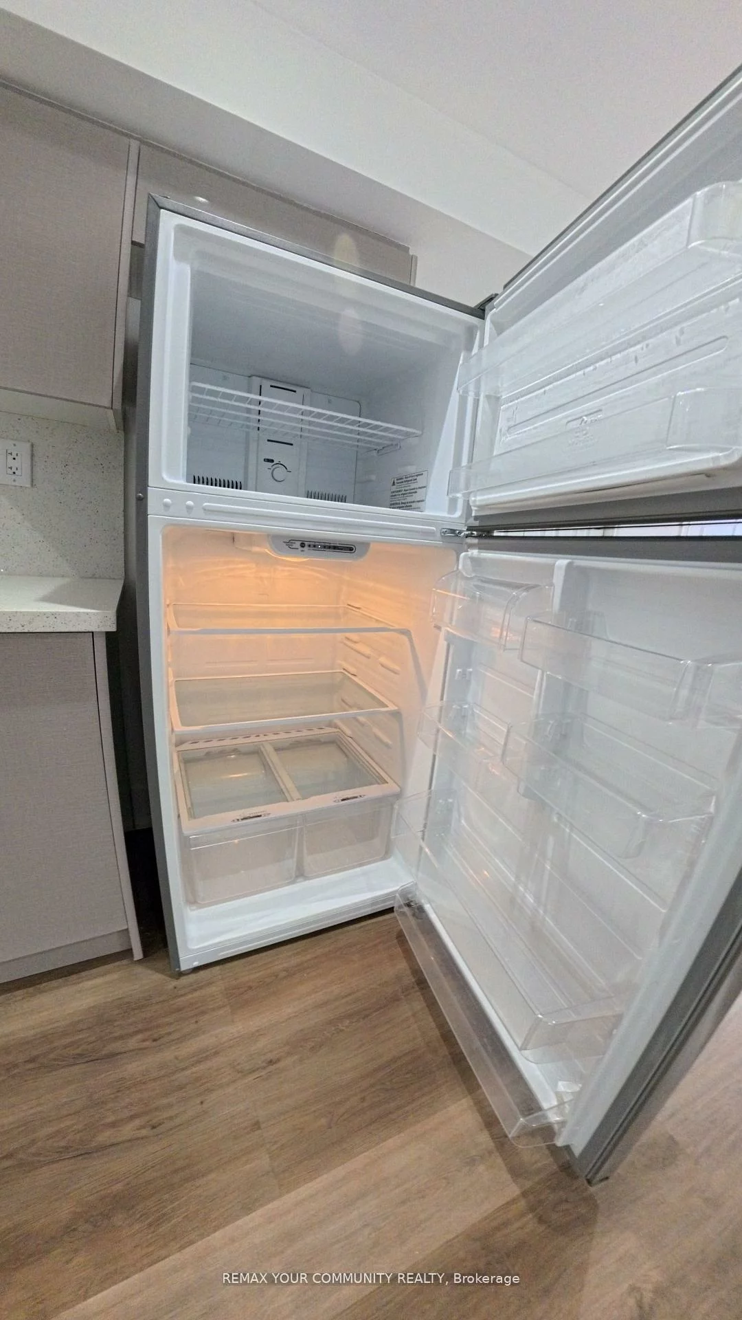34, Main, Central Newmarket, Newmarket