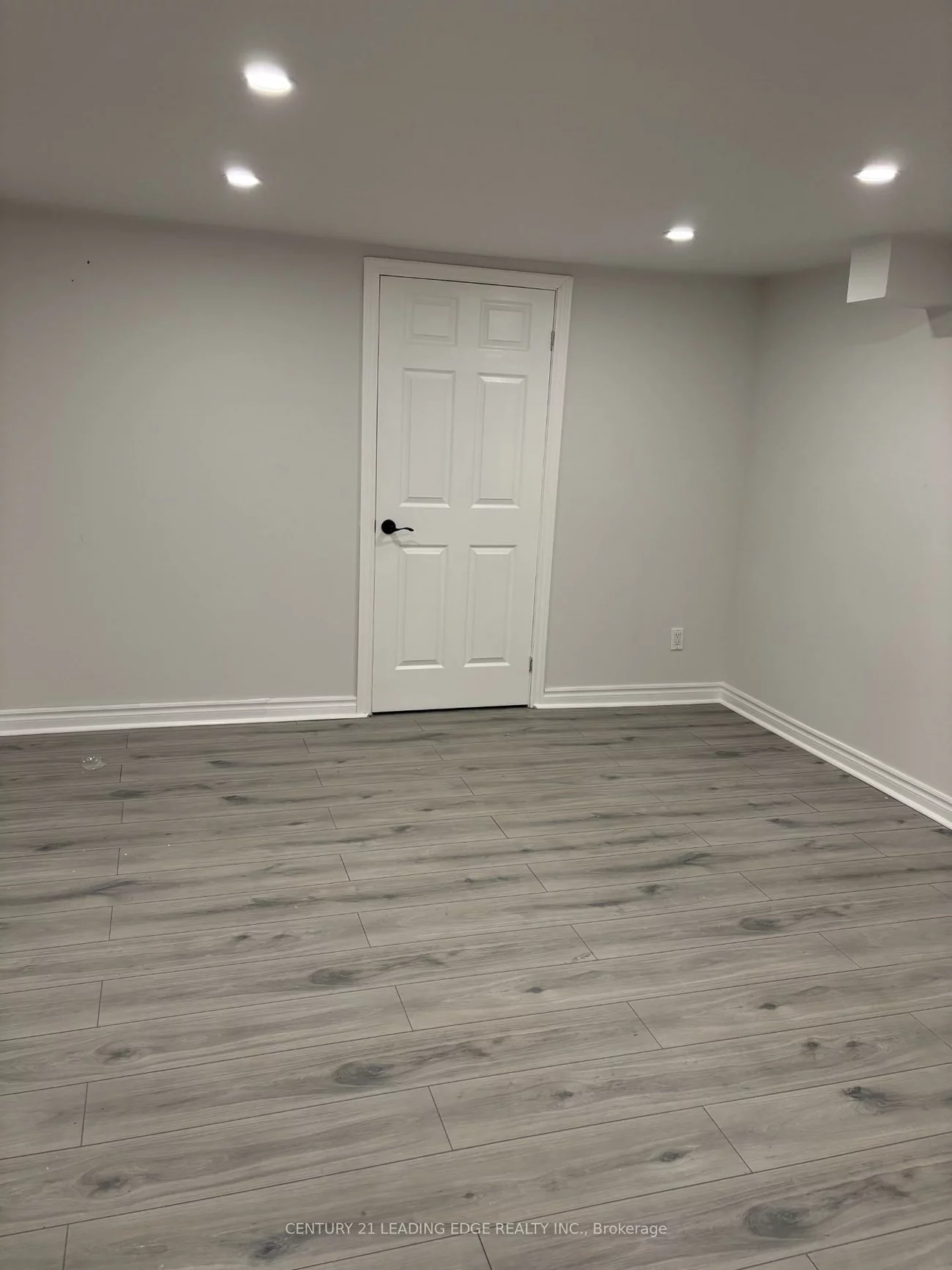 76, Prospect, Central Newmarket, Newmarket