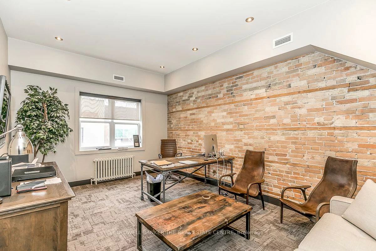 189, Main, Central Newmarket, Newmarket