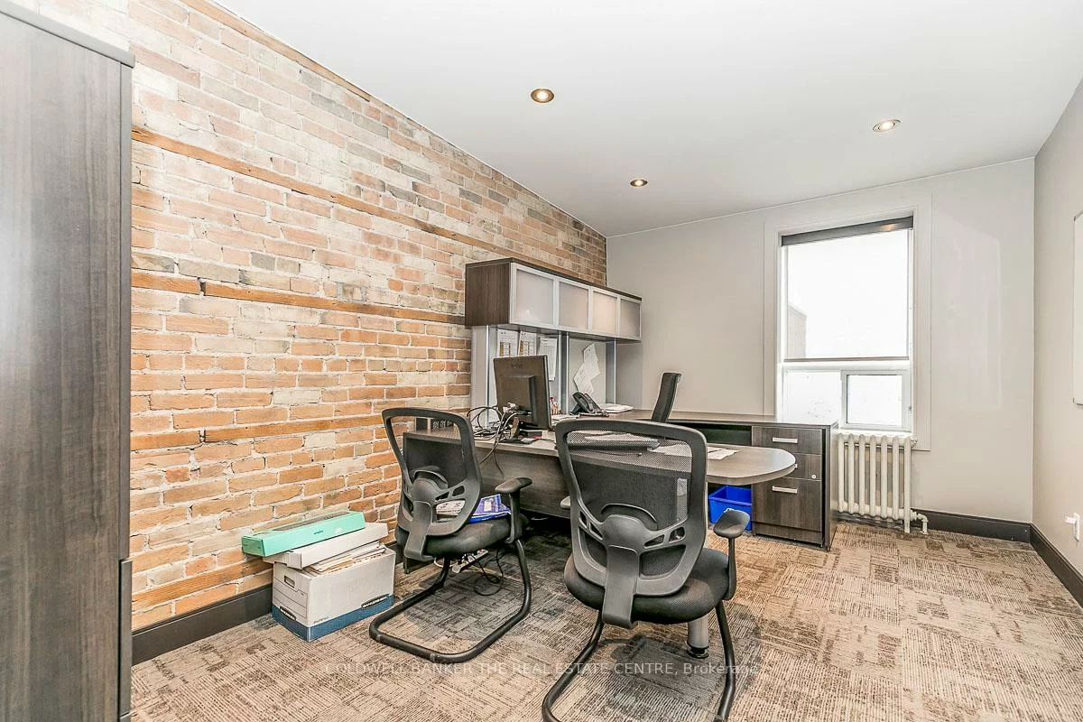 189, Main, Central Newmarket, Newmarket