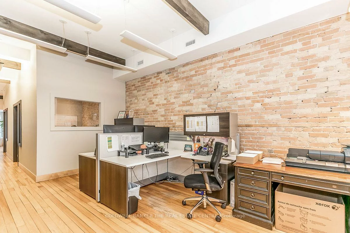 189, Main, Central Newmarket, Newmarket
