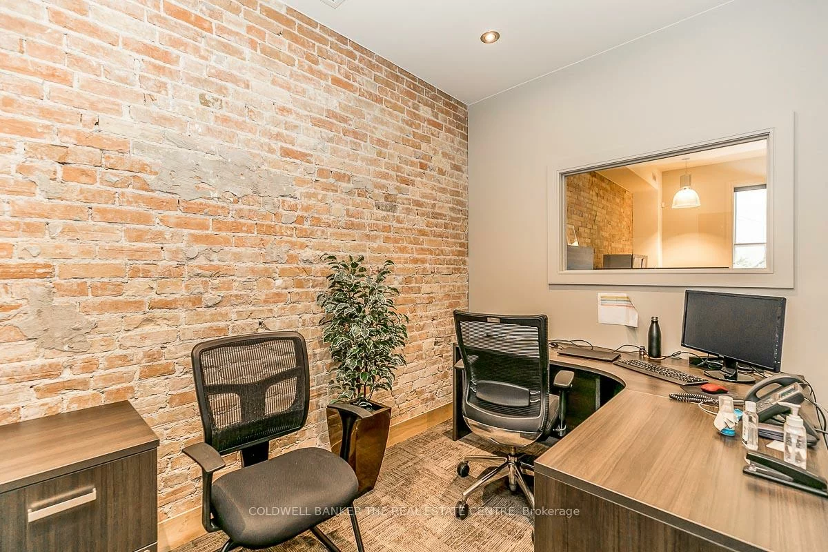 189, Main, Central Newmarket, Newmarket