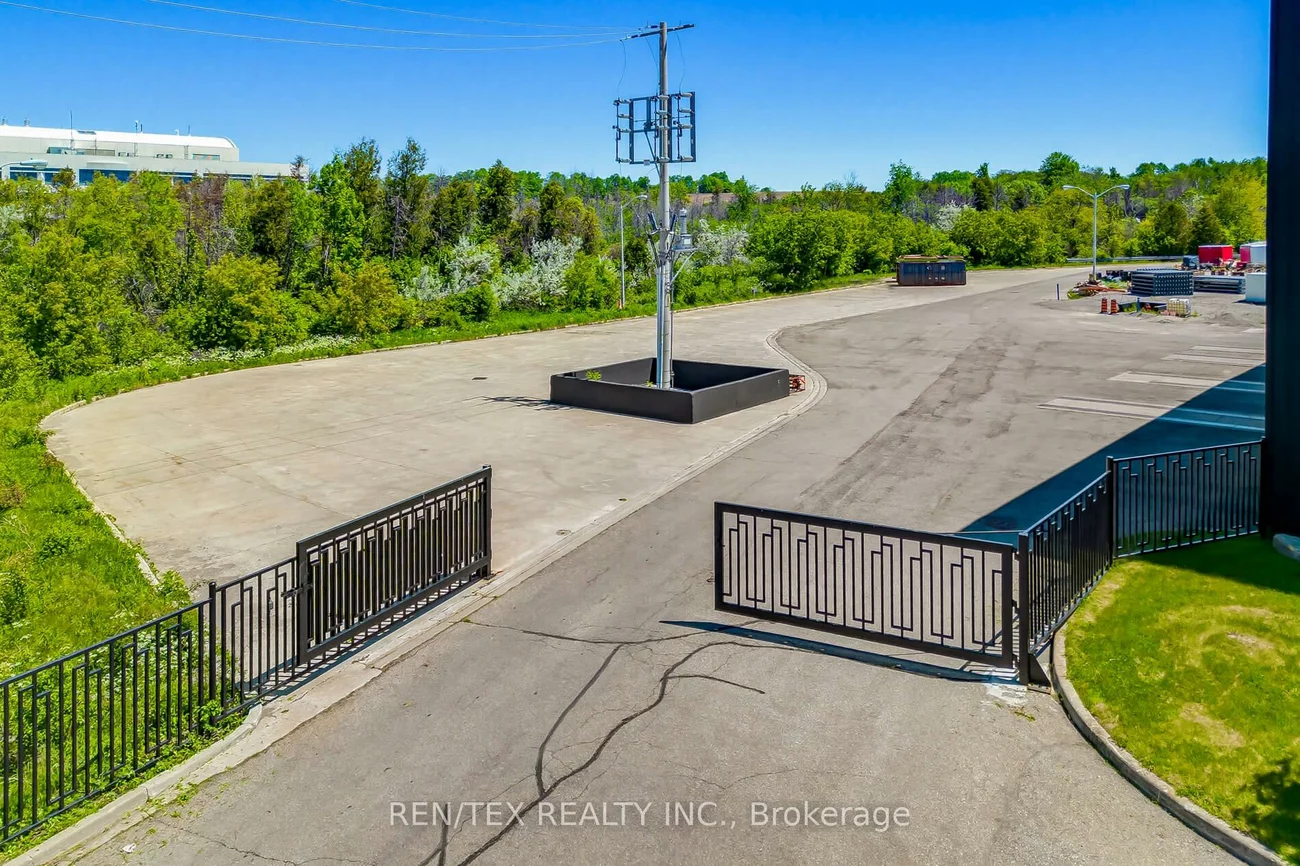 395, Harry Walker, Newmarket Industrial Park, Newmarket