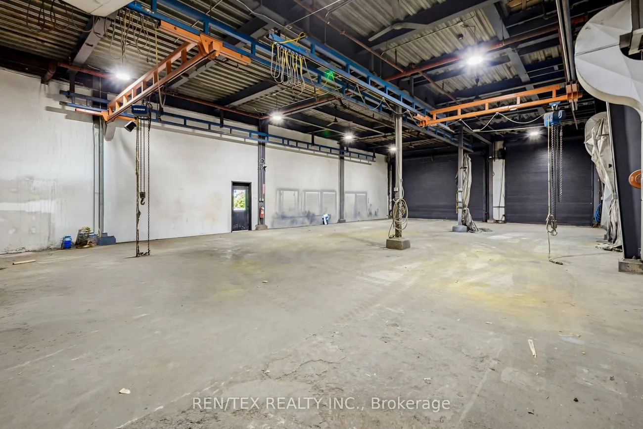 395, Harry Walker, Newmarket Industrial Park, Newmarket