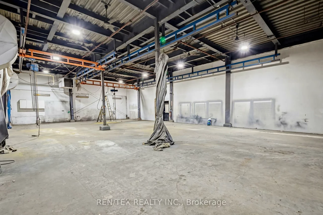 395, Harry Walker, Newmarket Industrial Park, Newmarket