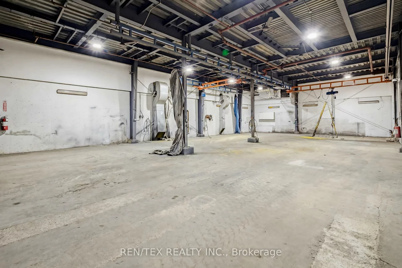 395, Harry Walker, Newmarket Industrial Park, Newmarket
