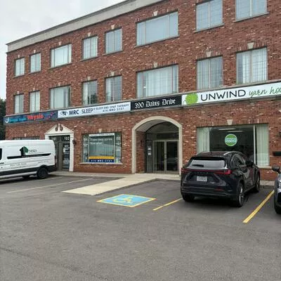 390, Davis, Central Newmarket, Newmarket