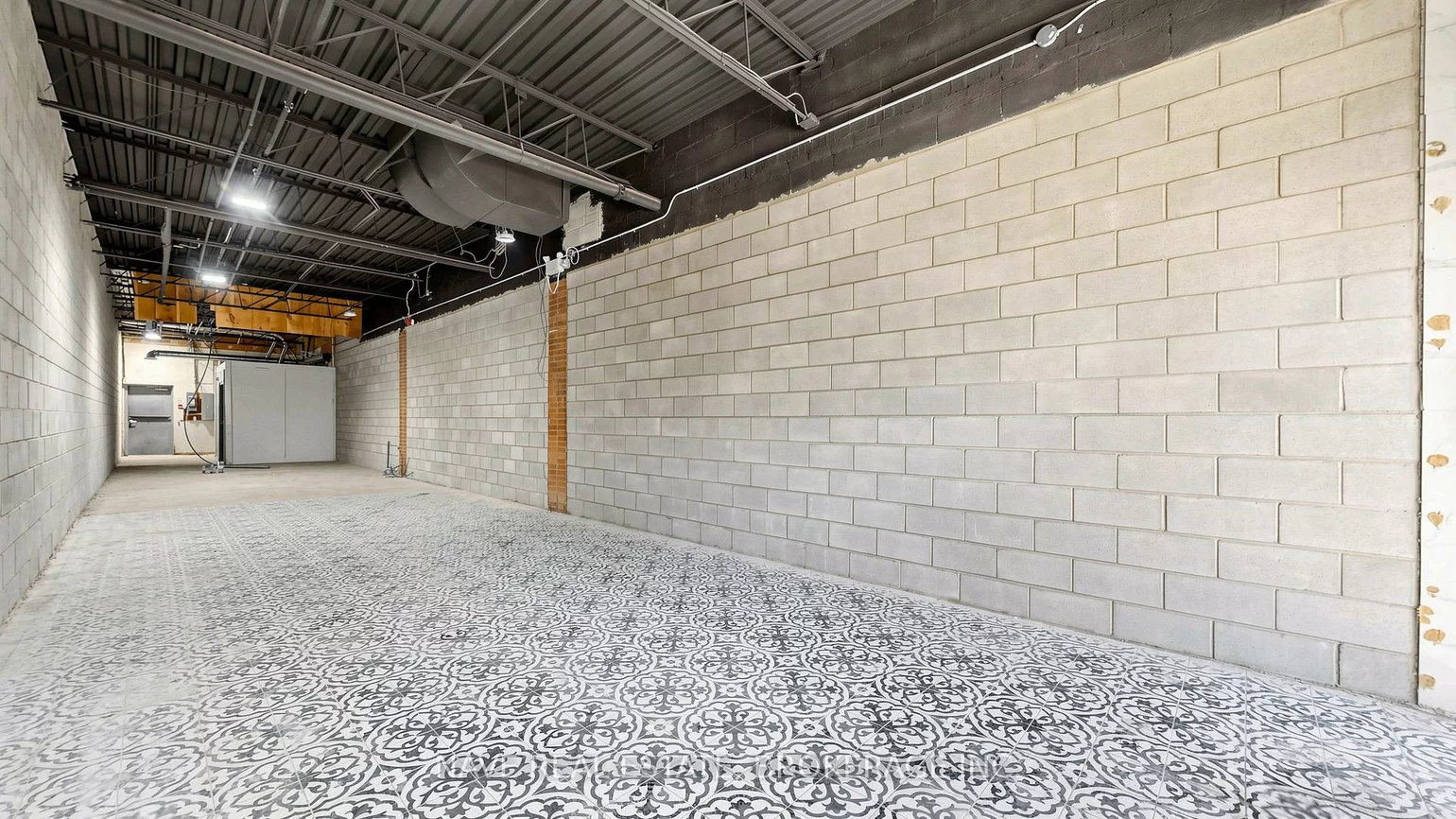 16925, Yonge, Central Newmarket, Newmarket