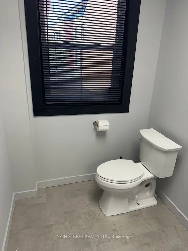 184, MAIN, Central Newmarket, Newmarket