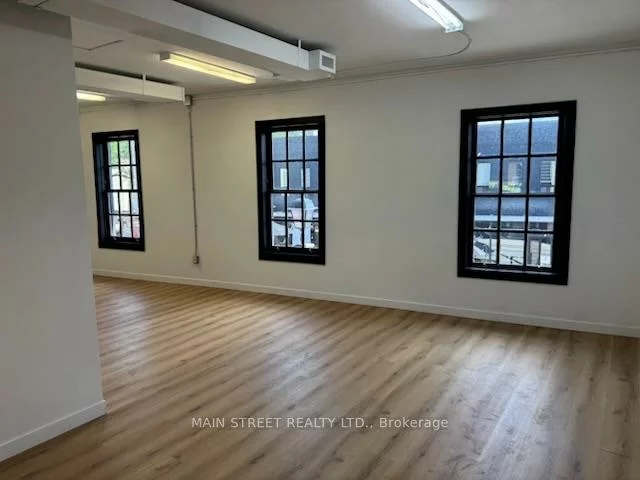 184, MAIN, Central Newmarket, Newmarket