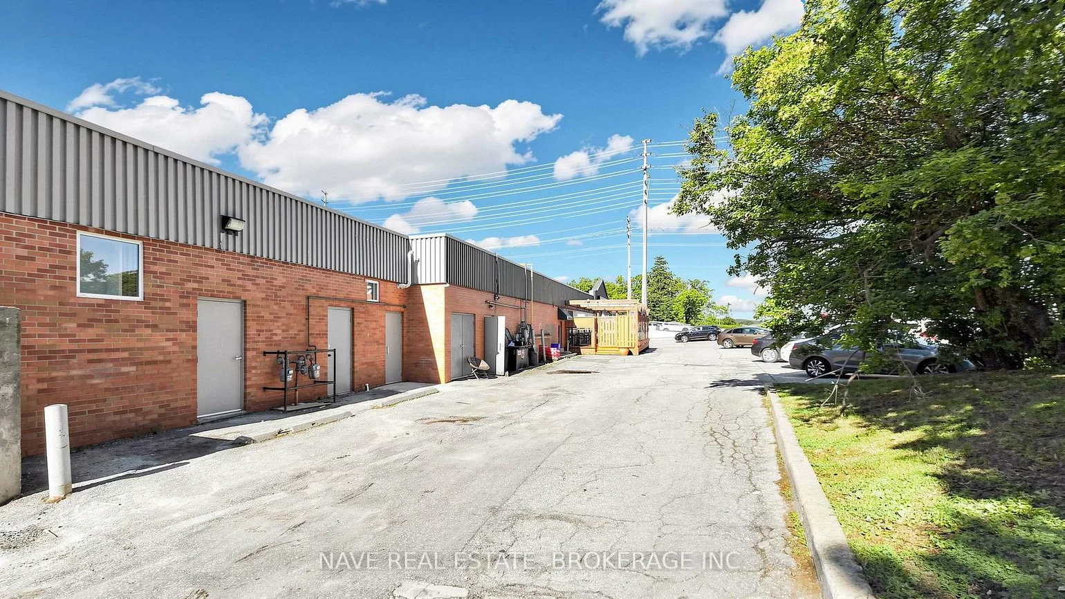16925, Yonge, Central Newmarket, Newmarket