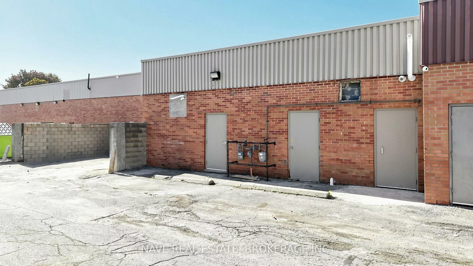 16925, Yonge, Central Newmarket, Newmarket