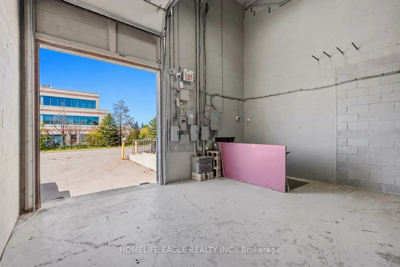 1111, Gorham, Newmarket Industrial Park, Newmarket