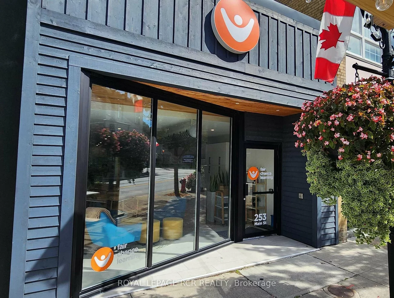 253, Main, Central Newmarket, Newmarket