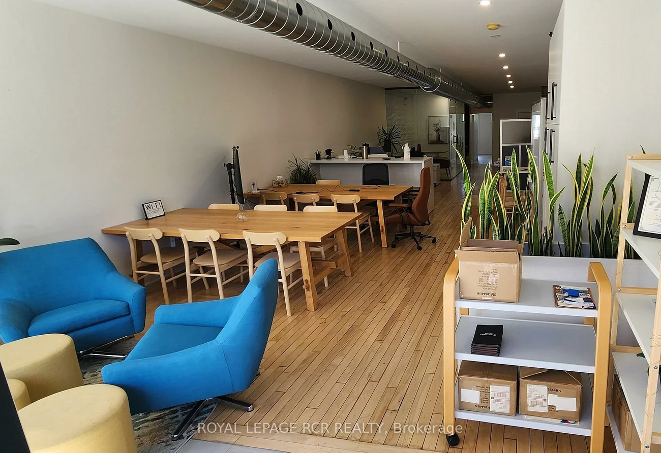 253, Main, Central Newmarket, Newmarket