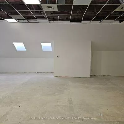 171, Main, Central Newmarket, Newmarket
