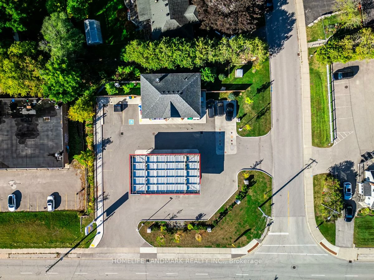 17844, Leslie, Huron Heights-Leslie Valley, Newmarket