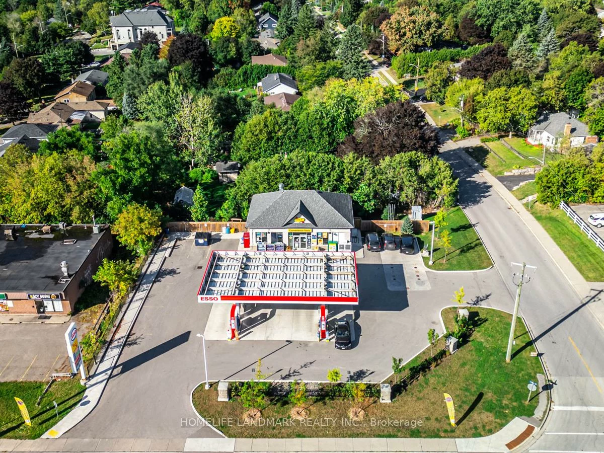 17844, Leslie, Huron Heights-Leslie Valley, Newmarket