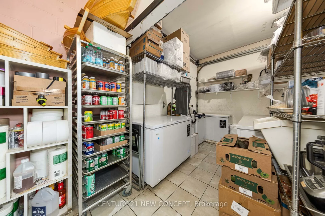 17, Alexander, Gorham-College Manor, Newmarket