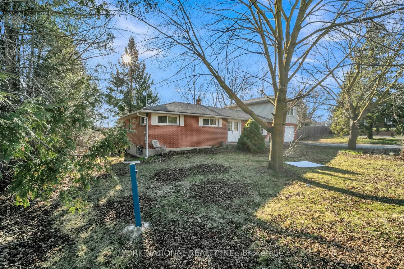 16764, Bayview, Central Newmarket, Newmarket