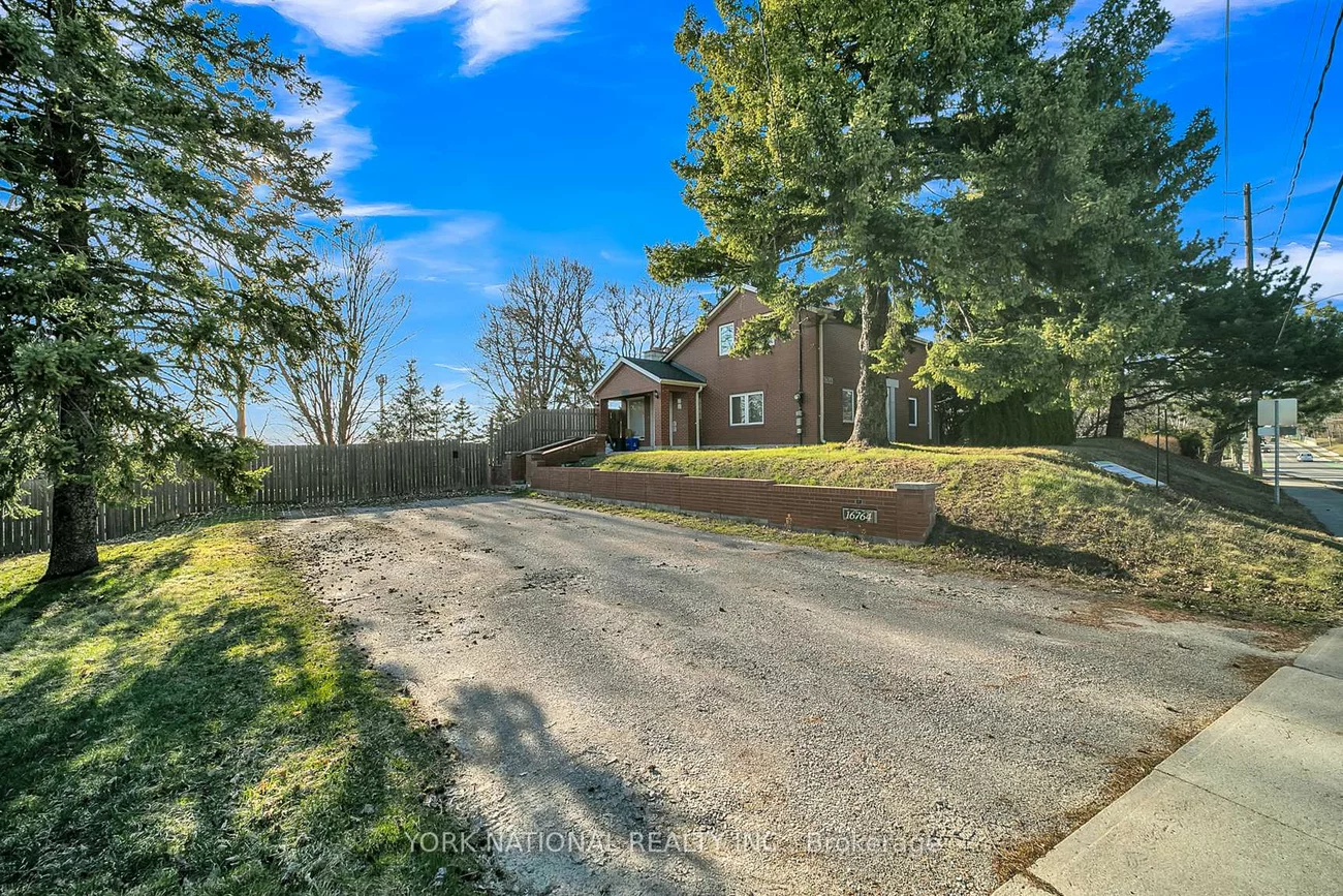 16764, Bayview, Central Newmarket, Newmarket