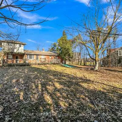 16764, Bayview, Central Newmarket, Newmarket