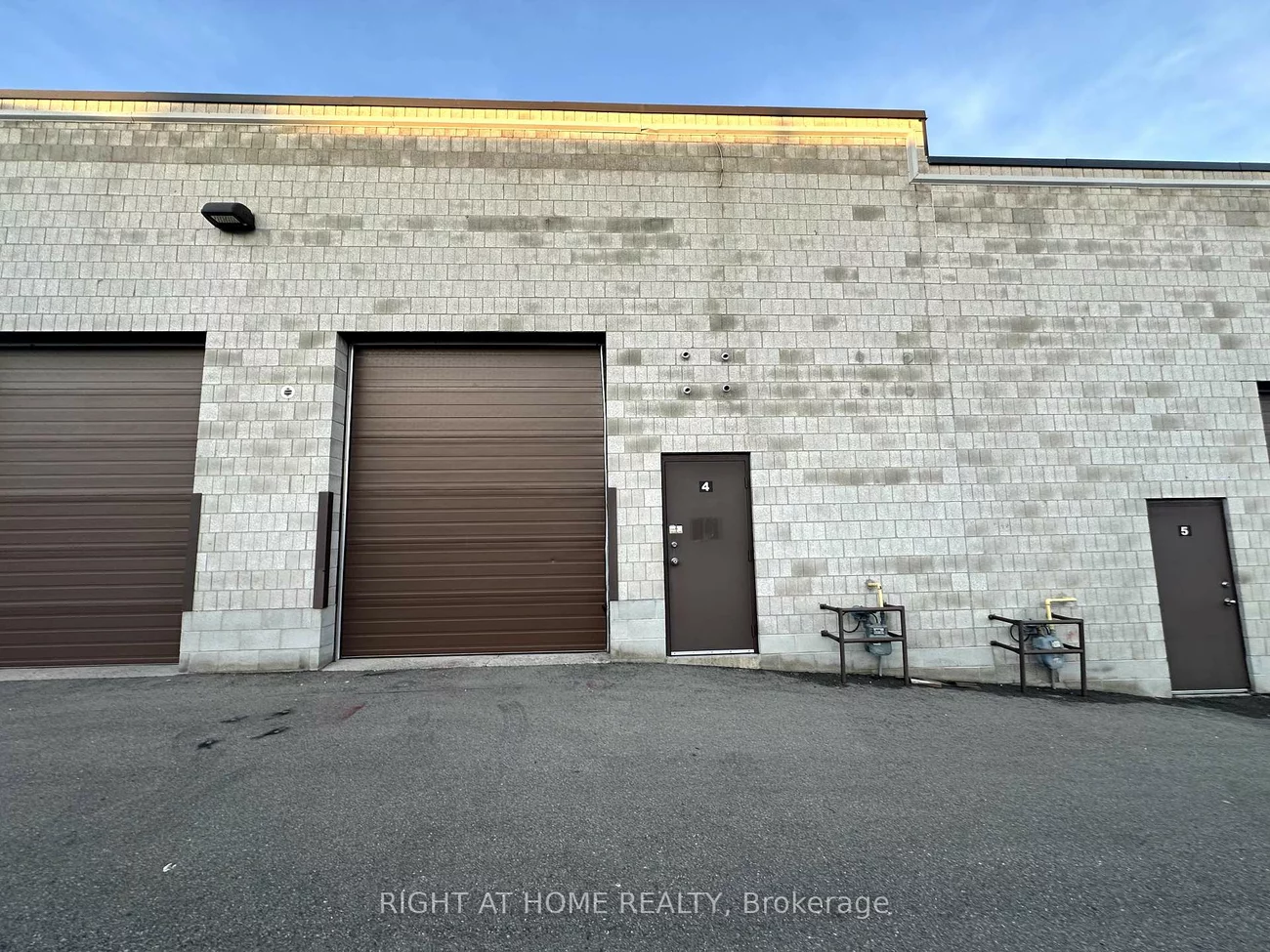 1228, Gorham, Newmarket Industrial Park, Newmarket