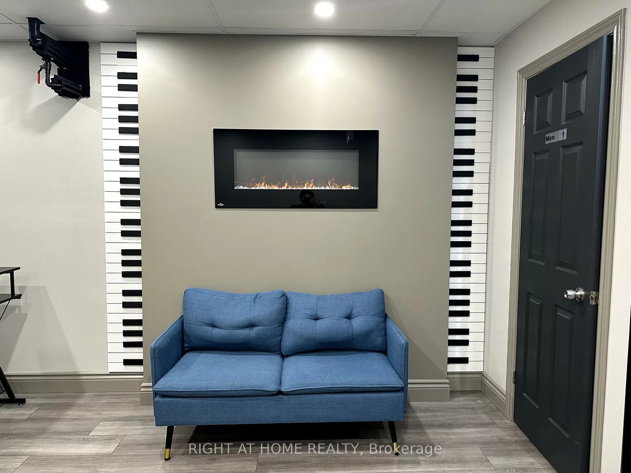 1228, Gorham, Newmarket Industrial Park, Newmarket