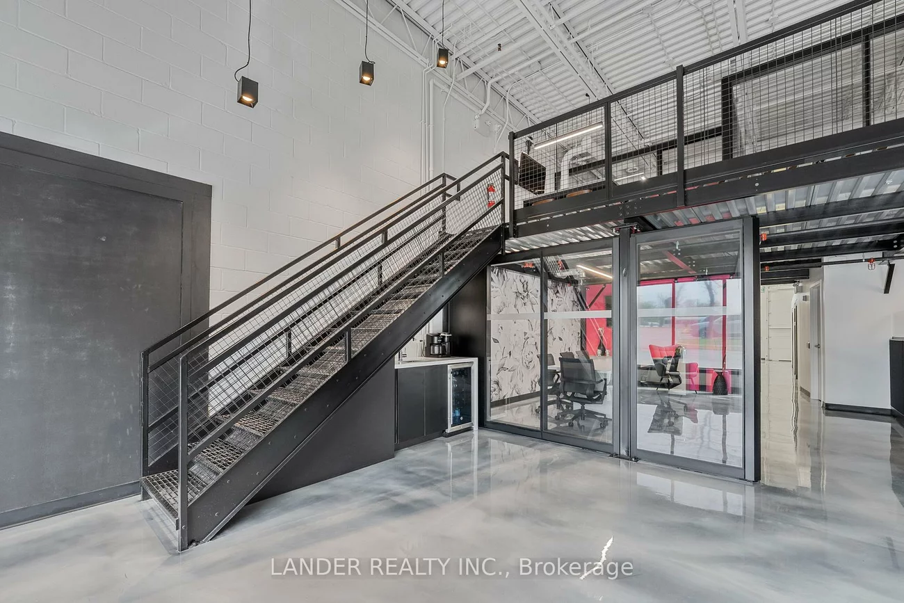 110, Pony, Newmarket Industrial Park, Newmarket