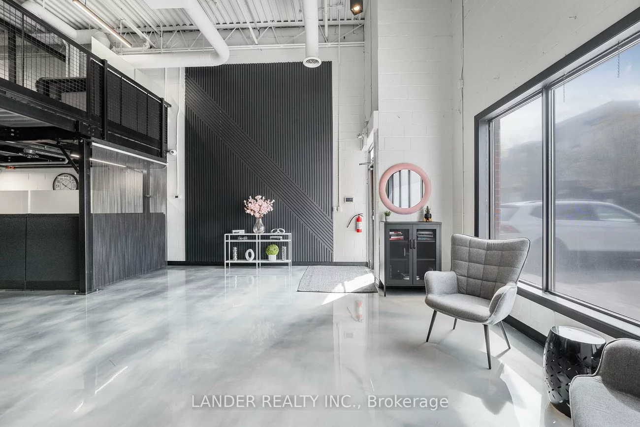 110, Pony, Newmarket Industrial Park, Newmarket