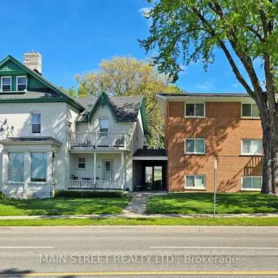 589, Queen, Gorham-College Manor, Newmarket