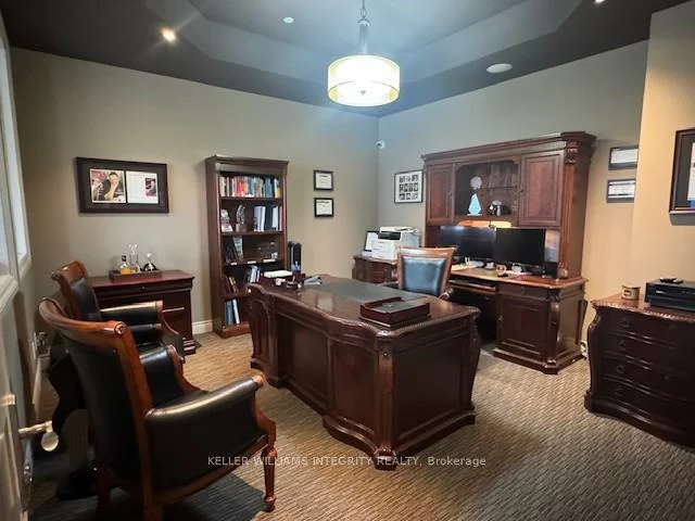 16945, Leslie, Newmarket Industrial Park, Newmarket