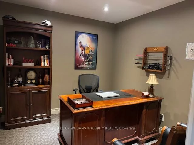 16945, Leslie, Newmarket Industrial Park, Newmarket