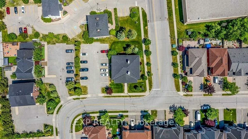 83, Dawson Manor, Woodland Hill, Newmarket