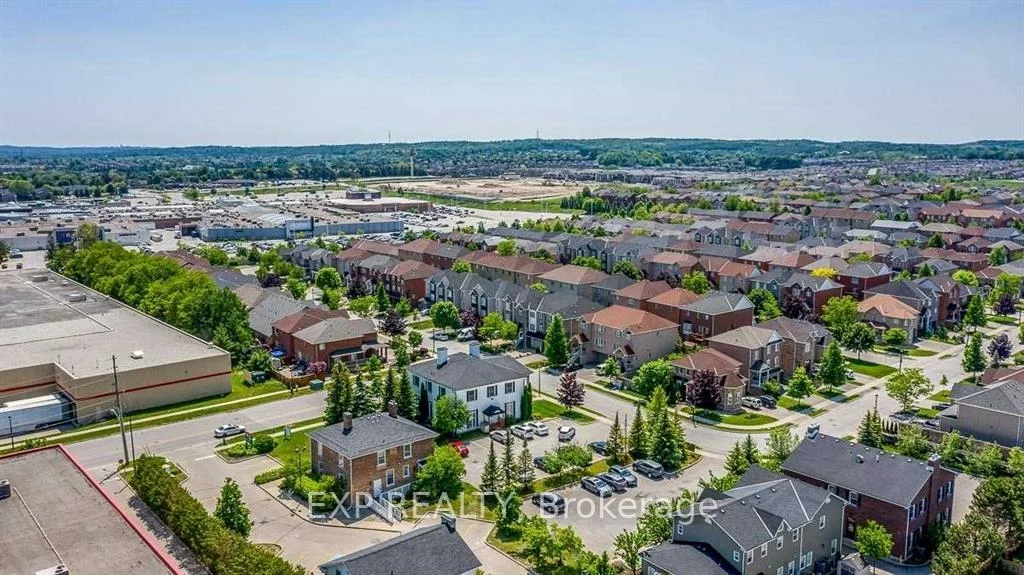 83, Dawson Manor, Woodland Hill, Newmarket