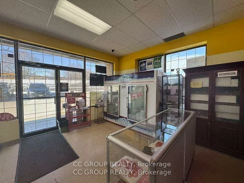1100, Davis, Newmarket Industrial Park, Newmarket