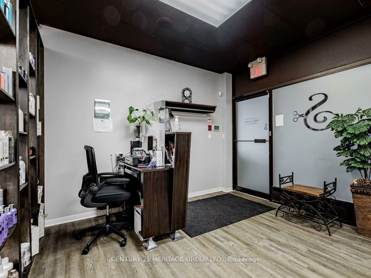 340, Eagle, Glenway Estates, Newmarket
