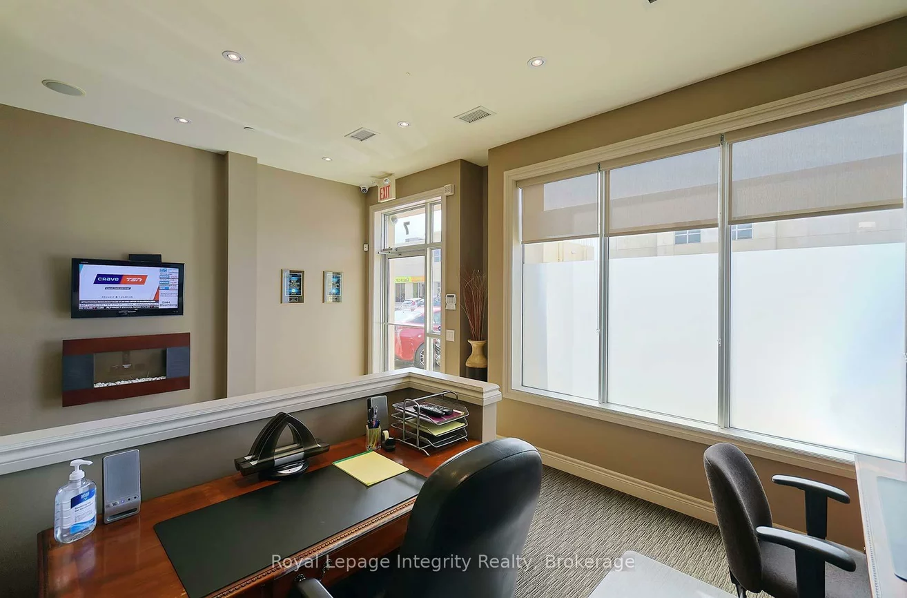 16945, Leslie, Newmarket Industrial Park, Newmarket
