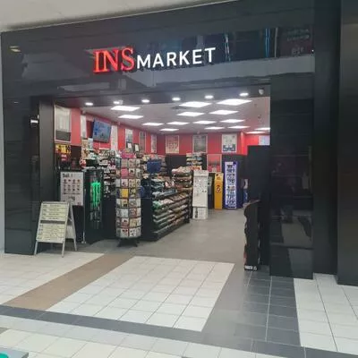 17600, Yonge, Woodland Hill, Newmarket