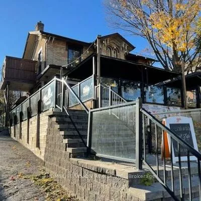 74, Main, Central Newmarket, Newmarket