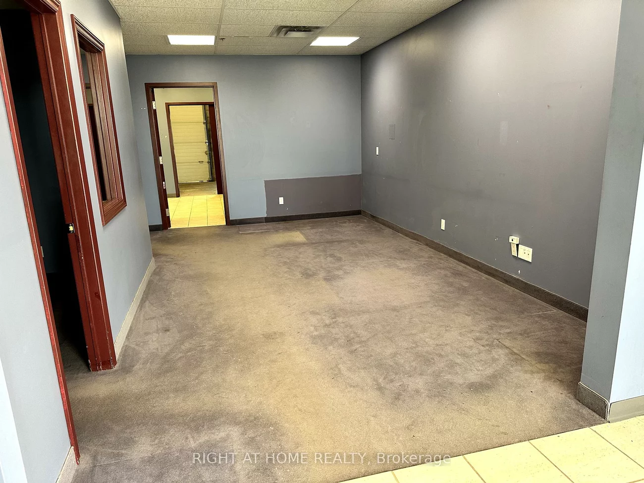 17075, Leslie, Newmarket Industrial Park, Newmarket