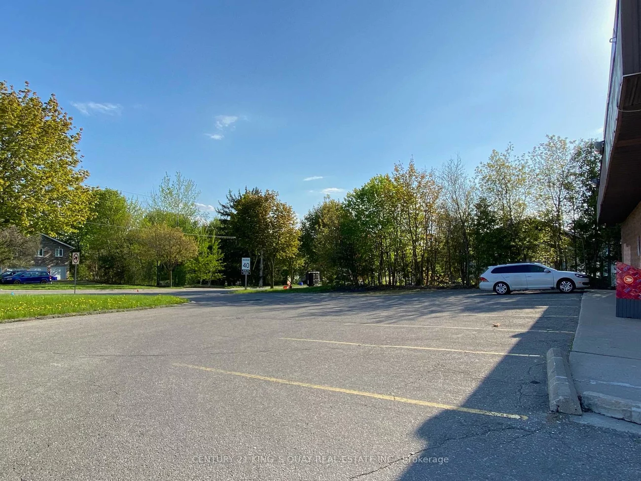 17830, Leslie, Newmarket Industrial Park, Newmarket
