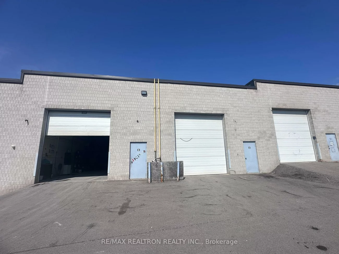 1208, Gorham, Newmarket Industrial Park, Newmarket