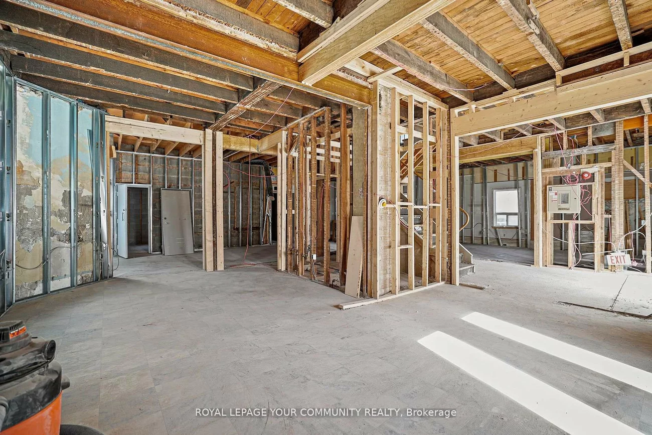 171, Main, Central Newmarket, Newmarket