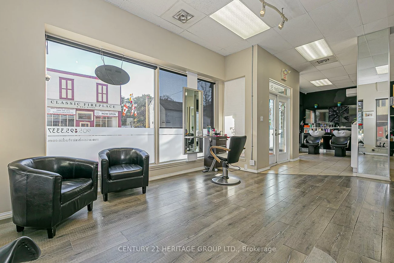 90, Main, Central Newmarket, Newmarket