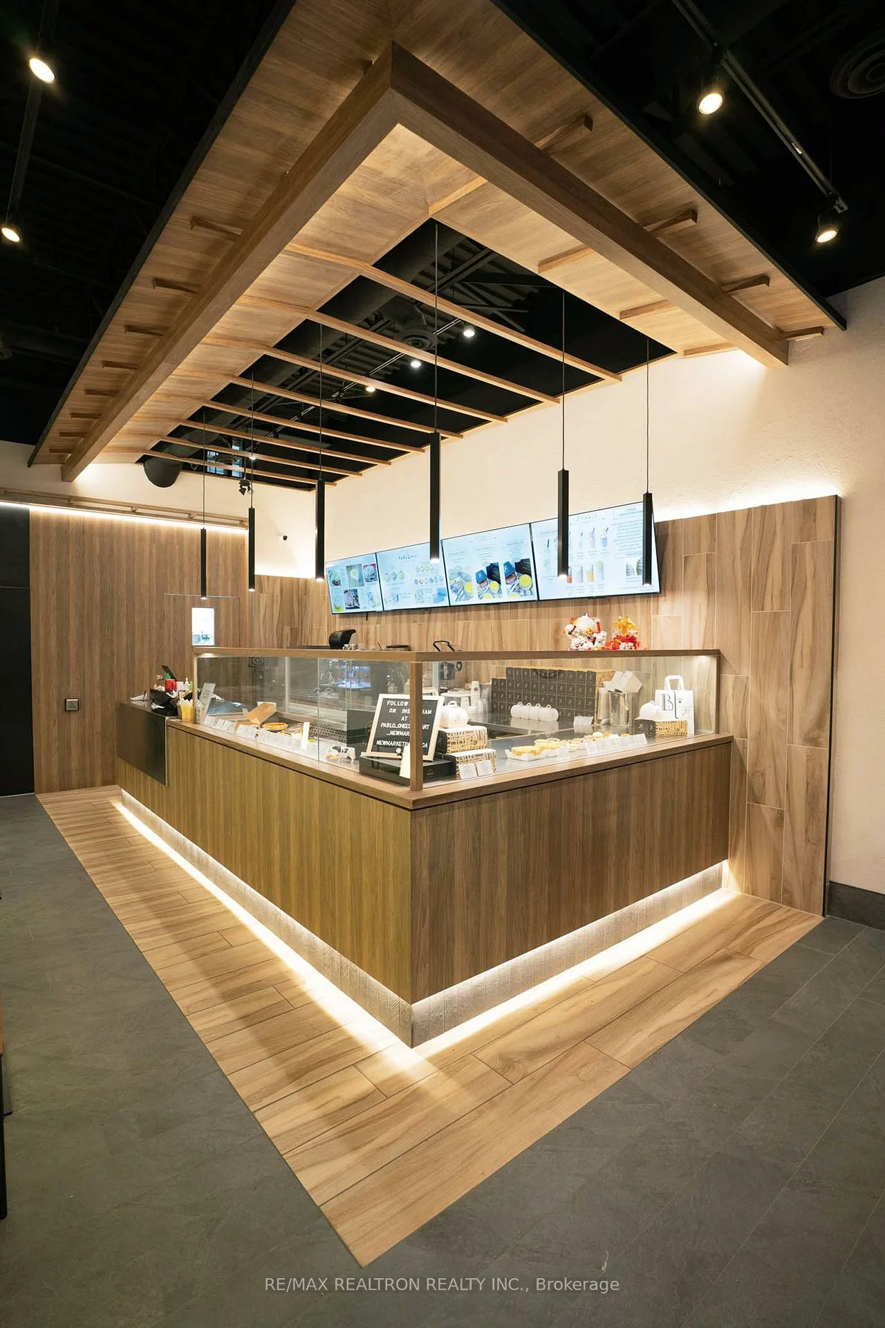 57, HARRY WALKER, Newmarket Industrial Park, Newmarket