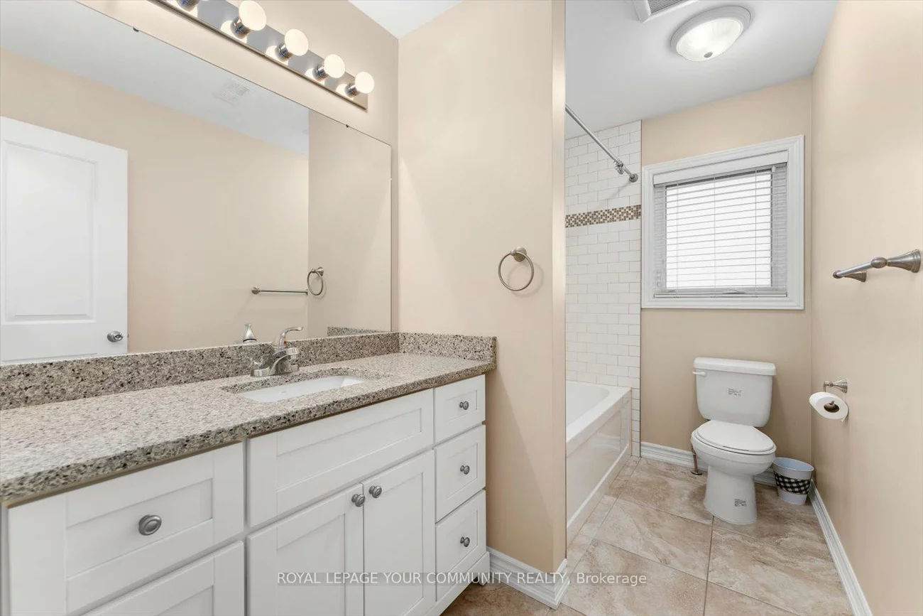 443, Timothy, Central Newmarket, Newmarket