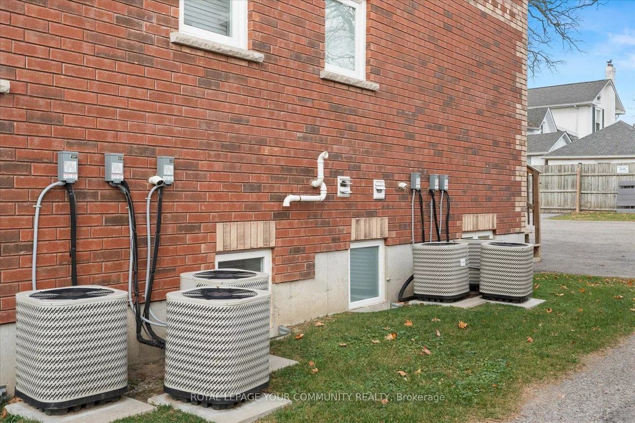 443, Timothy, Central Newmarket, Newmarket