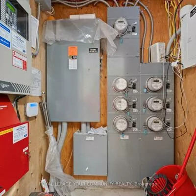 443, Timothy, Central Newmarket, Newmarket