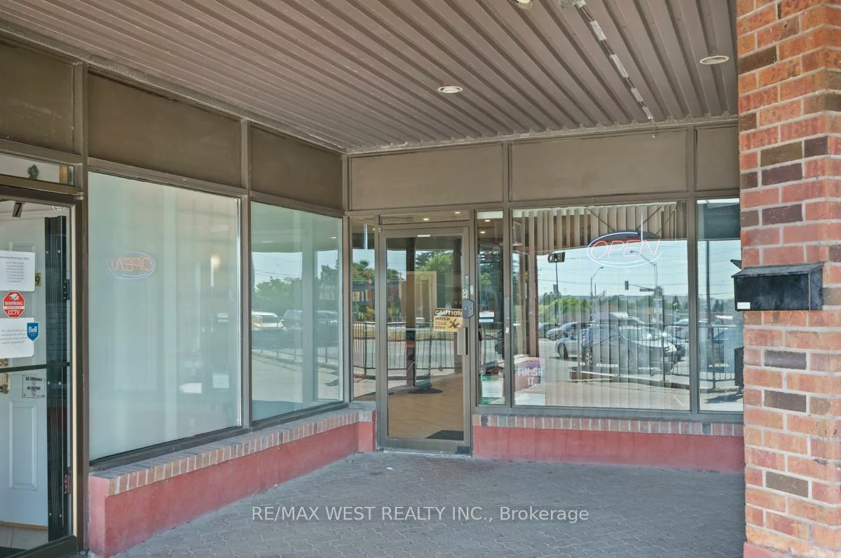 1065, Davis, Huron Heights-Leslie Valley, Newmarket